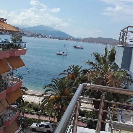 Eleana'S Apartament Sarandë Buitenkant foto