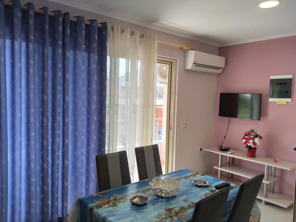 Eleana'S Apartament Sarandë Buitenkant foto