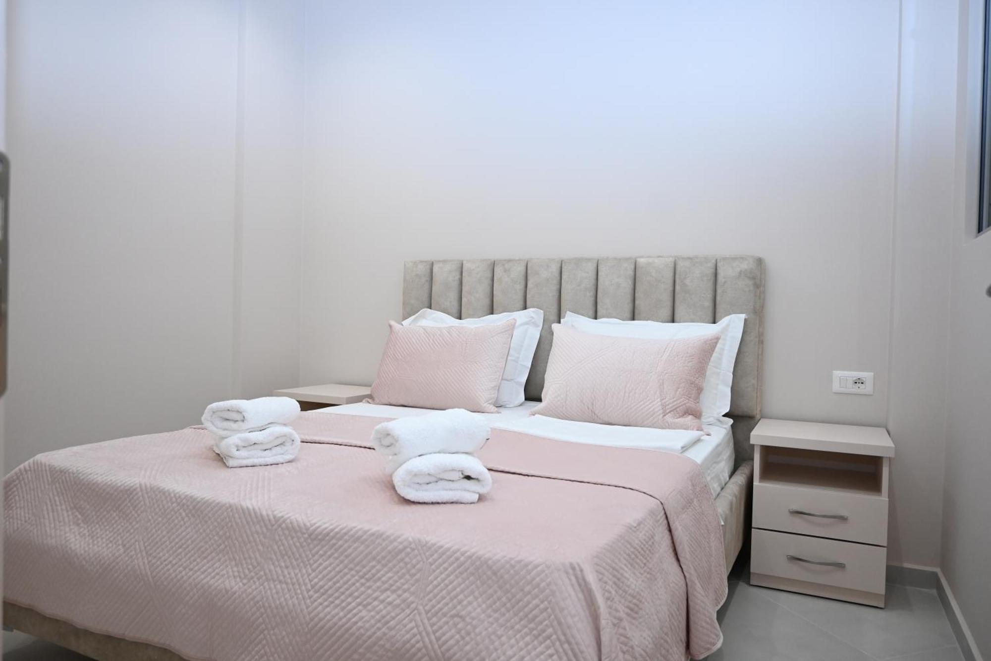 Eleana'S Apartament Sarandë Kamer foto