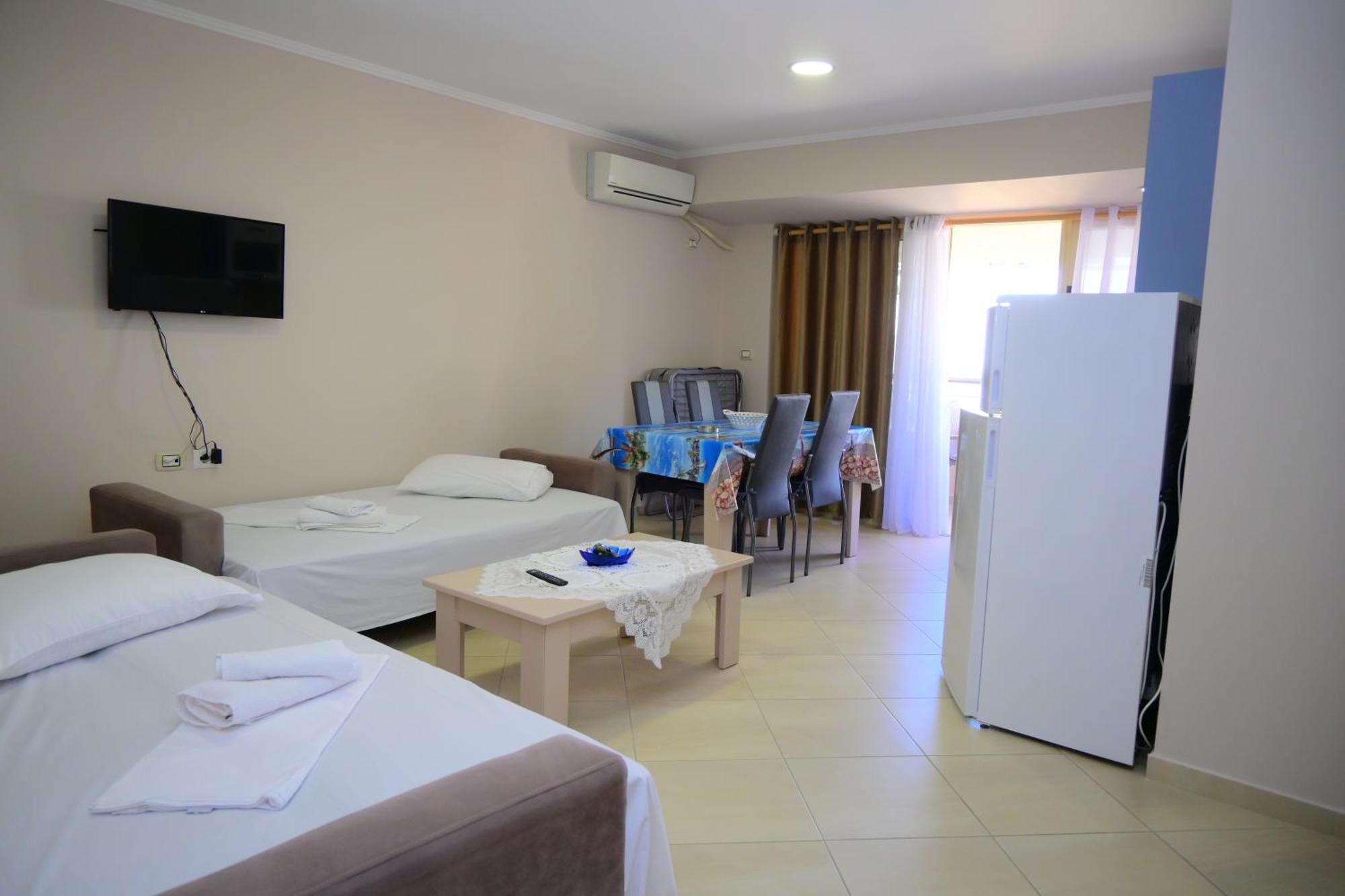 Eleana'S Apartament Sarandë Buitenkant foto