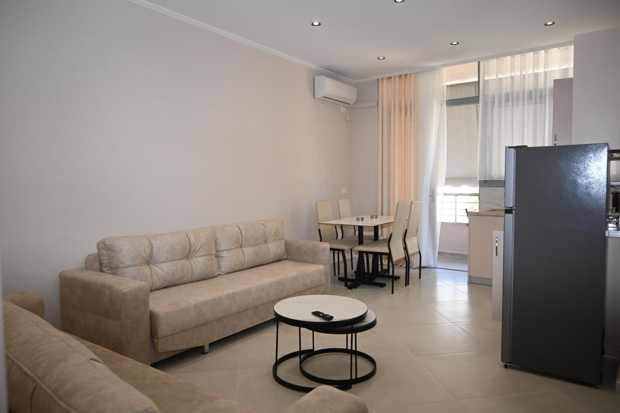 Eleana'S Apartament Sarandë Buitenkant foto